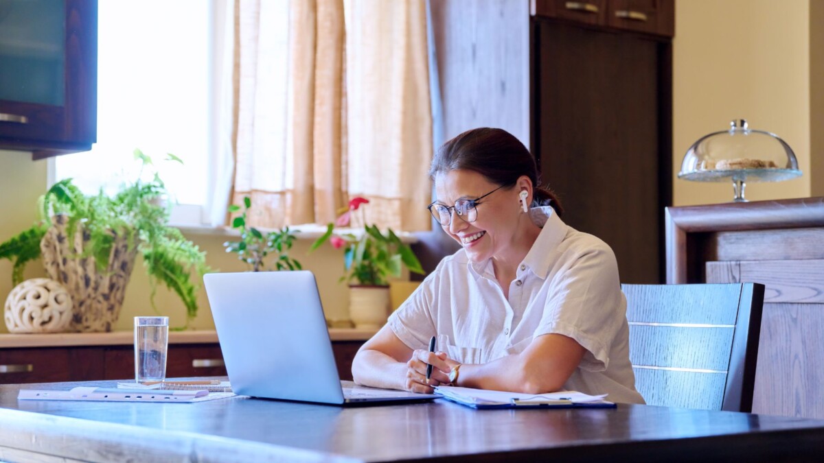 Descubra como a terapia online pode ajudar a superar ansiedade